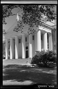 Andover, Phillips Academy, building exterior