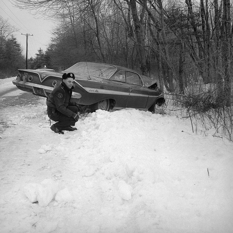 Car accident, Gidley Road, Dartmouth, MA