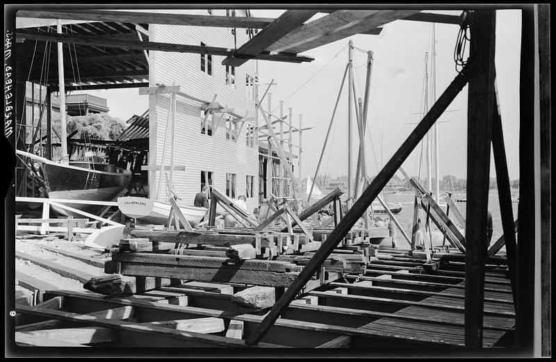 Marblehead, boatyards