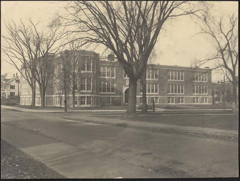 Underwood School, Newton, c. 1925 - Digital Commonwealth