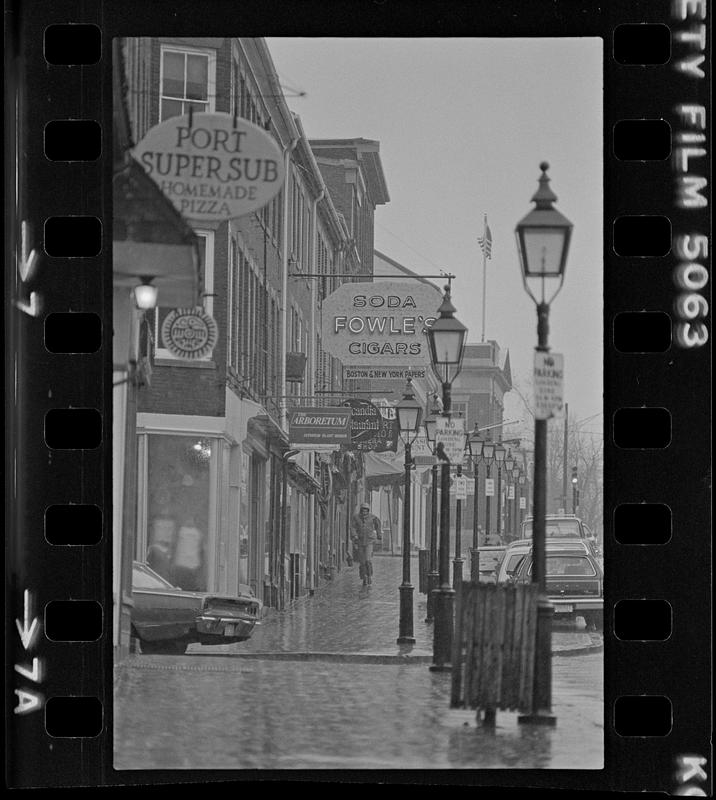 Rainy day scene in Market Square and State Street