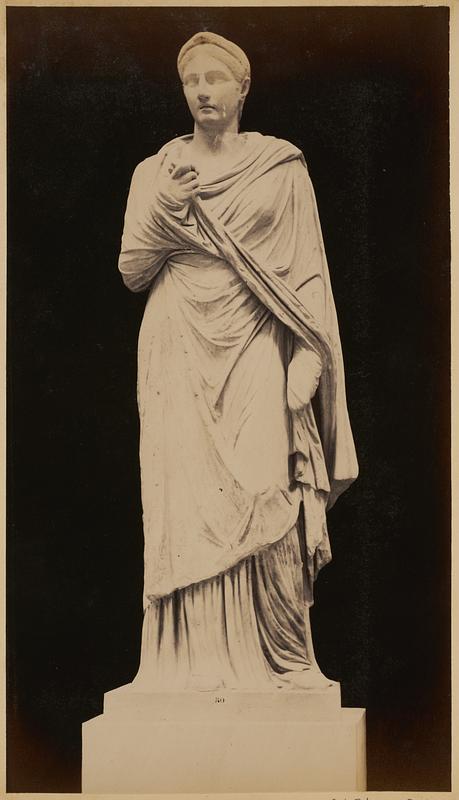 Unidentified sculpture, likely ancient Roman