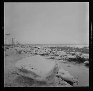 Ice on the Plum Island turnpike
