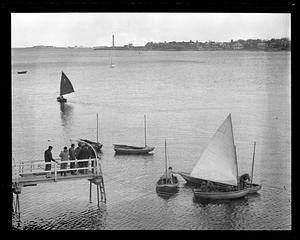 Frostbite yacht - race in zero weather, Marblehead