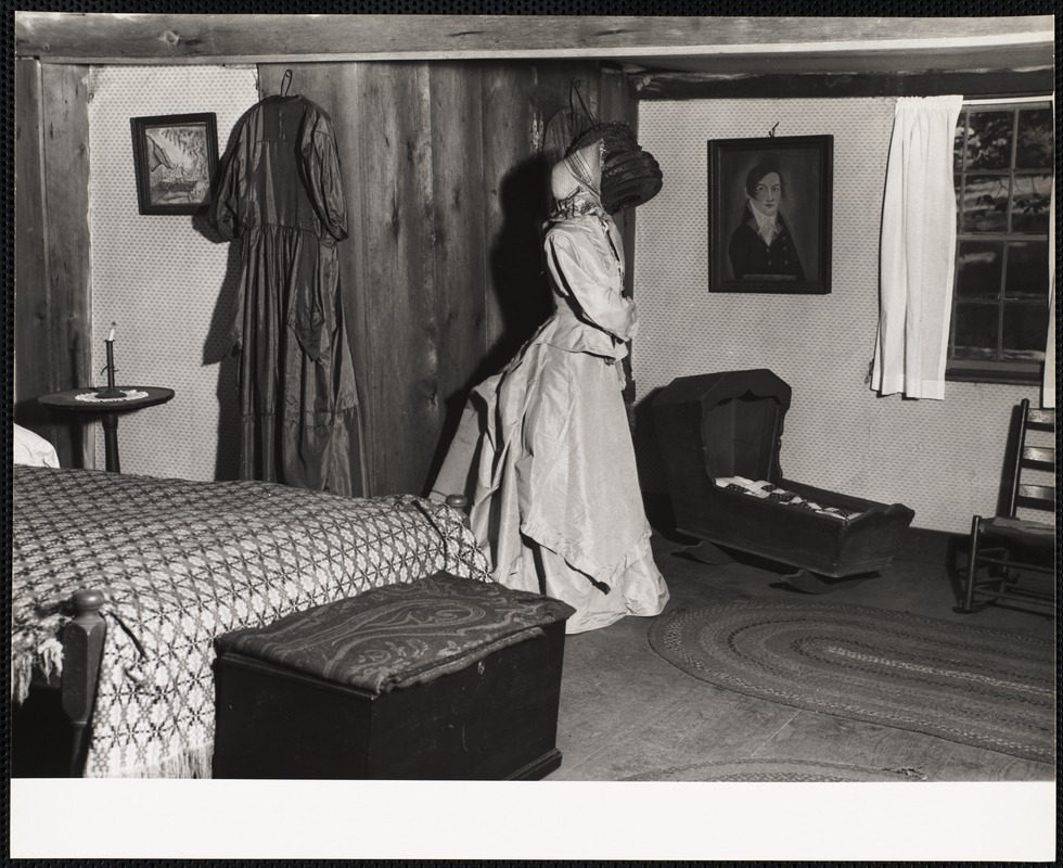 Old Fairbanks House - Dedham, Mass bedroom (1636)