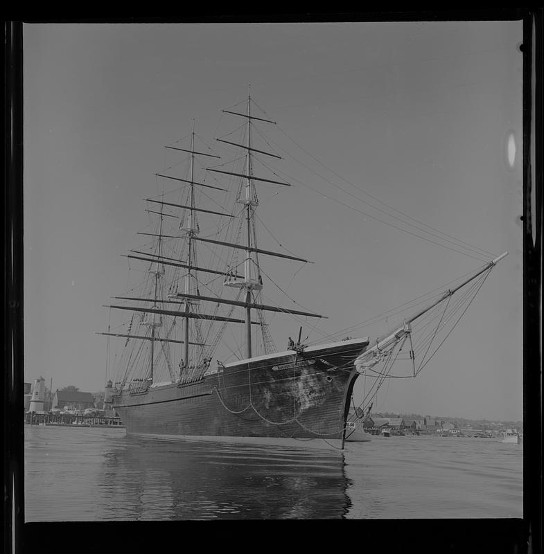 Clipper ship replica Flying Cloud