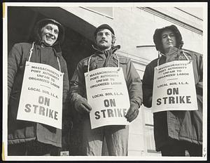Striking dock workers on Commonwealth Pier. From left, Charles Oates, Stan Lukas and James Ahern.