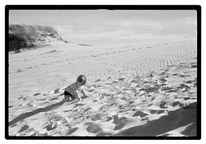 Nito Carolyn & Pablo sand dunes