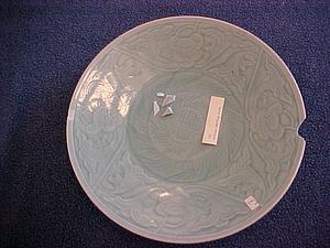 Chinese export porcelain charger