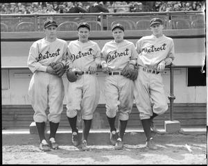 Detroit Tigers: L-R: Gehringer / Davis / Rogell / Owen.