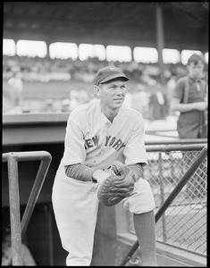 Yankees catcher Bill Dickey