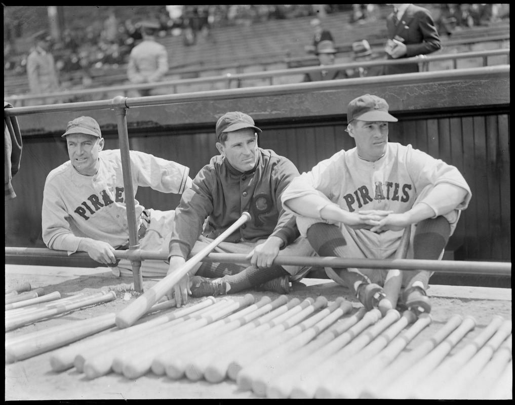 Pittsburgh Pirates in dugout, Braves field