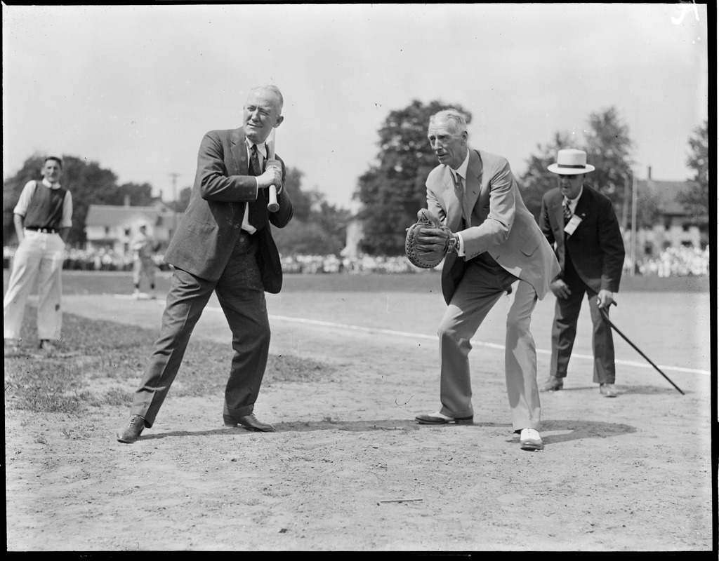 Old timers play ball