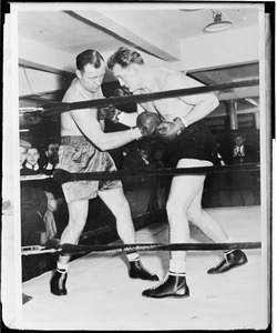 Ernie Schaaf and Jack Sharkey in sparring pose