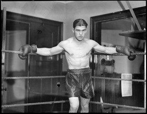 Lou Brouillard training in Weymouth for fight against Jack Thompson