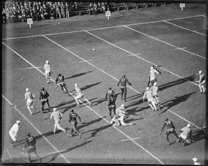 Pass play, Boston Redskins vs. Detroit Lions