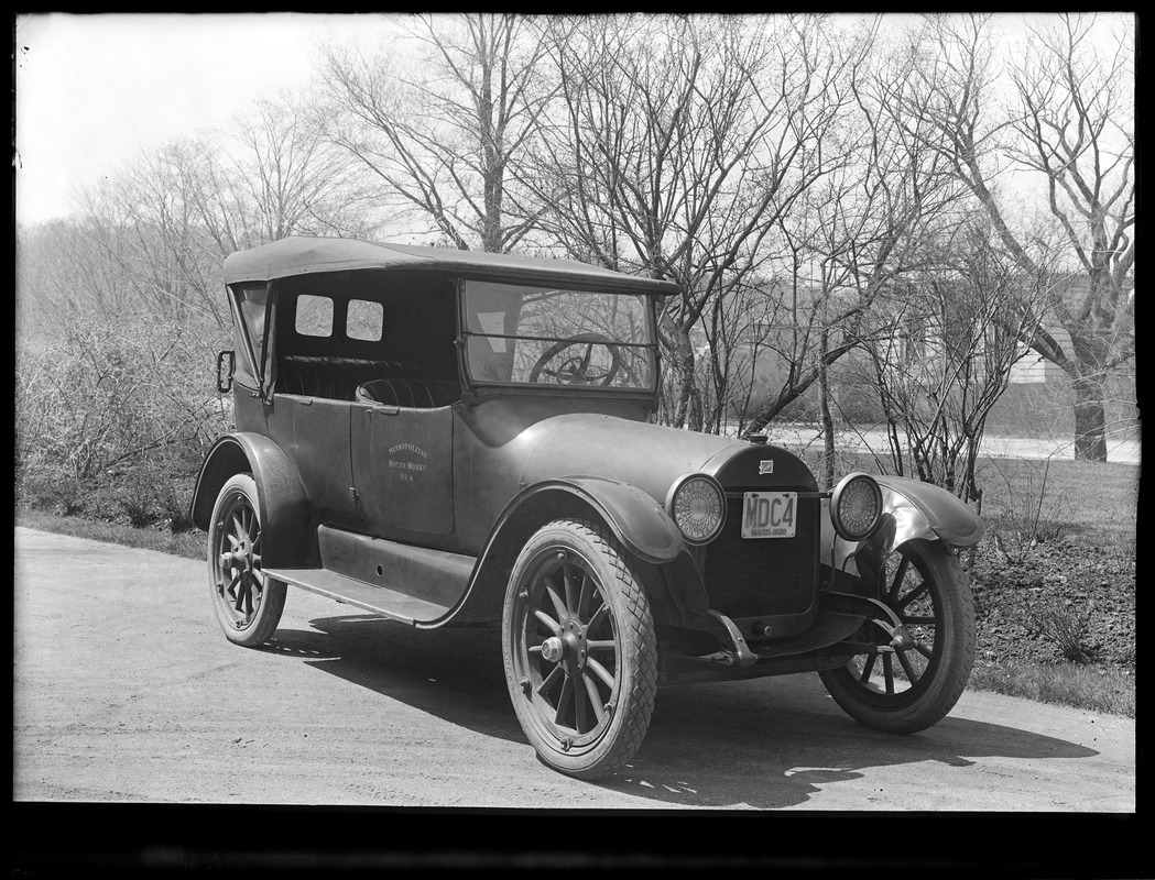Distribution Department, MWW No. 4 [MDC No. 4], Buick; passenger side view; at Chestnut Hill Pumping Stations, Brighton, Mass., May 5, 1920