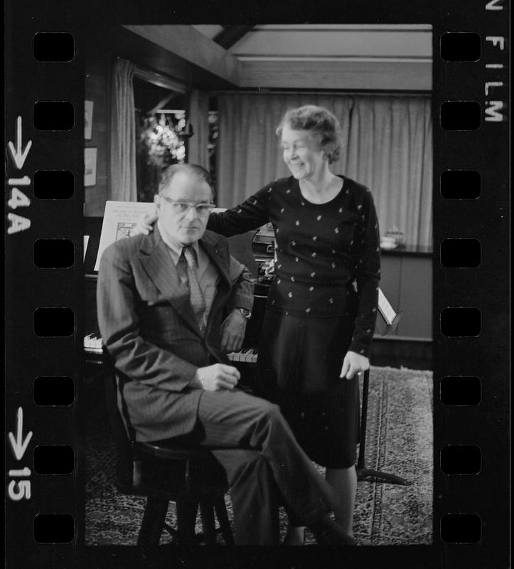 Dr. Robert Pearson and Florence Chapman Pearson at piano