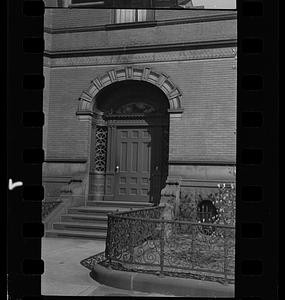 211 Commonwealth Avenue, Boston, Massachusetts