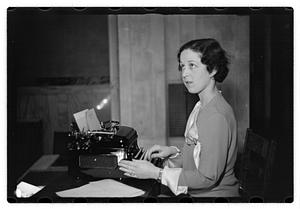 Miss Mabel Goguem typewriter demonstration