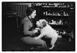 Miss Liddie A Livevey, collector of miniature dogs, 400, 1 live one