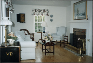 Interior views of 4 Barnabas Street