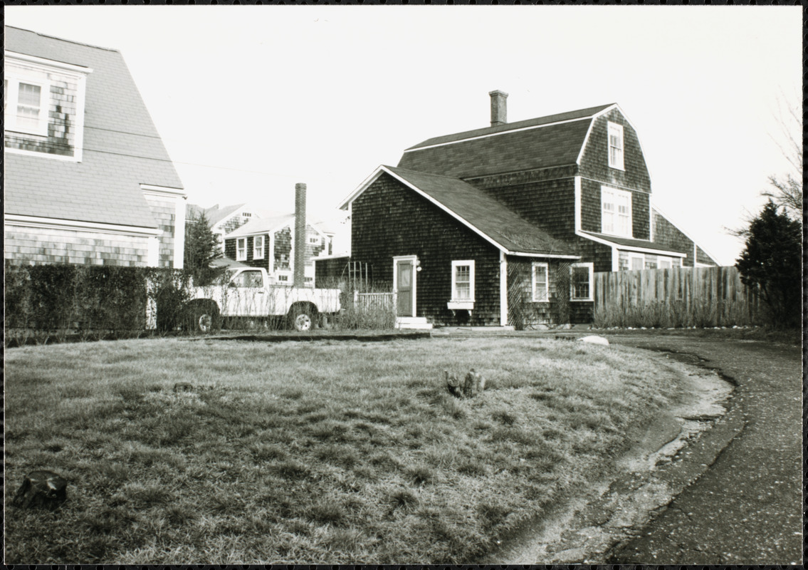 39 Cliff Road Digital Commonwealth