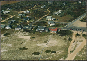 Aerial view of 14 Western Avenue