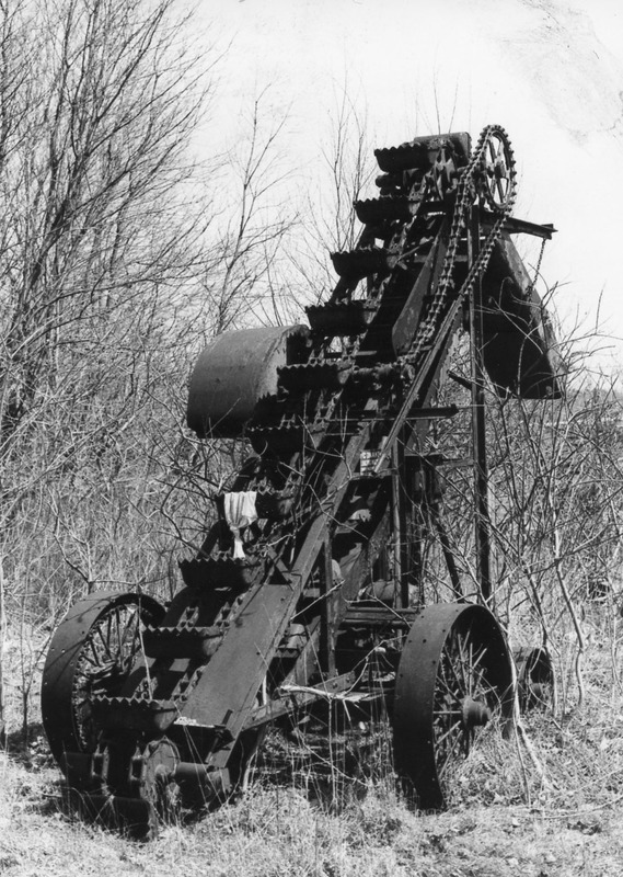 Coal elevator at B. Vitalini 12 South Free St. April 13, 1979