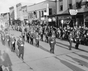 WWII victory parade, Main St.
