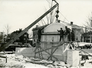 Construction of WWI memorial