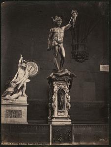 Perseo di Cellini. Loggia de Lanzi. Firenze