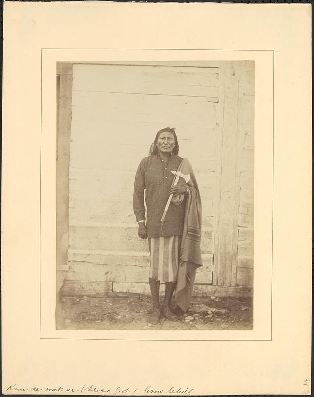 Kamnebutse. Blackfoot Digital Commonwealth