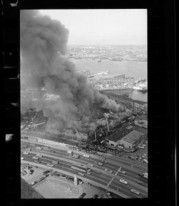 Old Boston Market burns, downtown Boston