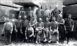 Workers at Billings' Quarry, 1901