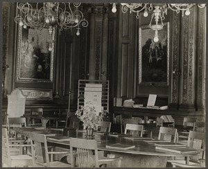 Robbins Library reference room