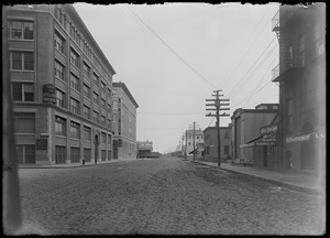 Stillings building, Congress Street from Pittsburgh, looking east ca. 1905