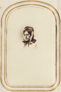 Portrait of a woman in hat, head and shoulders only