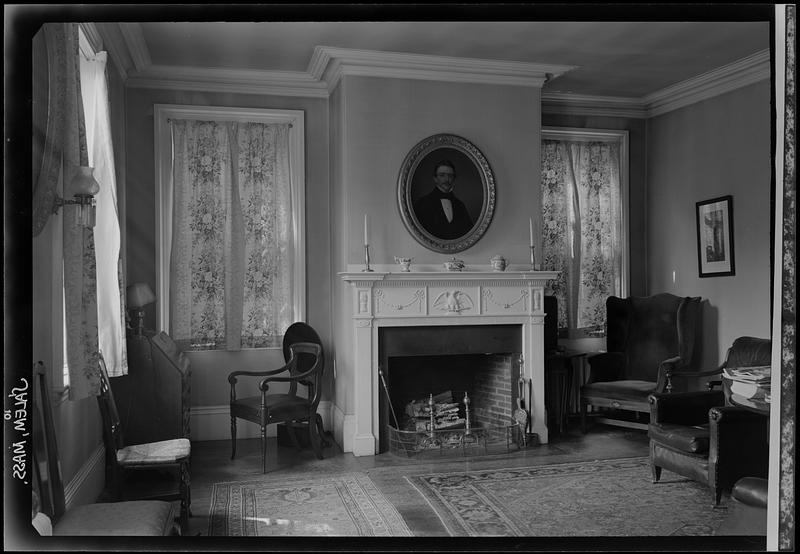 Mrs. Ives House, Salem: interior