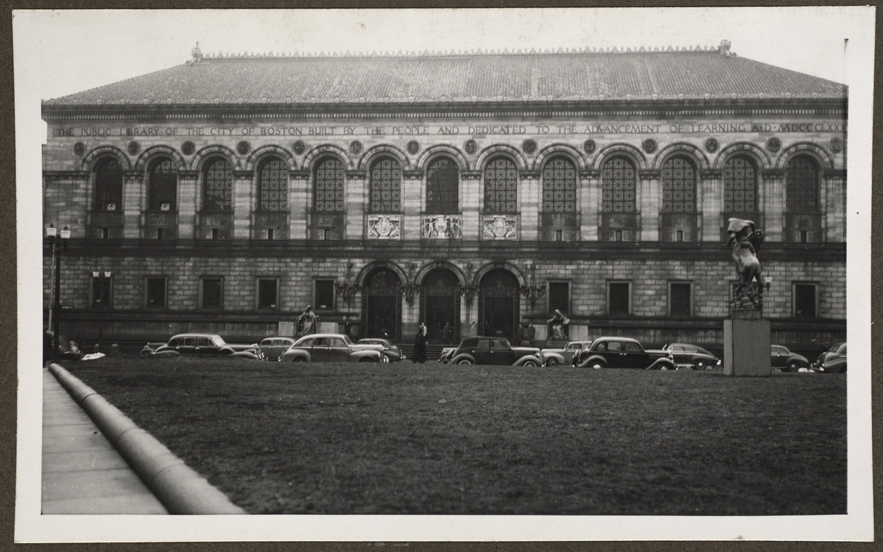 Boston Public Library in Copley Square, view of Dartmouth Street entrance