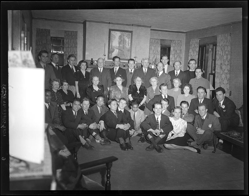 Cosmopolitan Club, group photo left