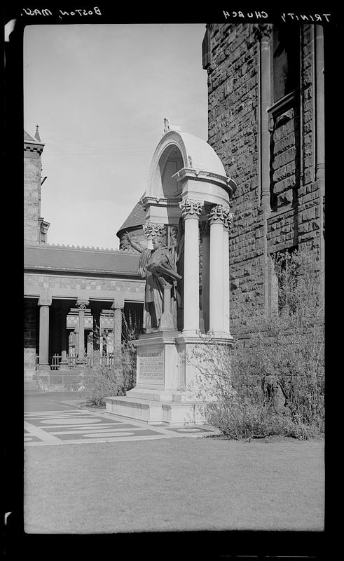 Statue of Phillips Brooks, Trinity Church, Boston