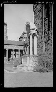 Statue of Phillips Brooks, Trinity Church, Boston