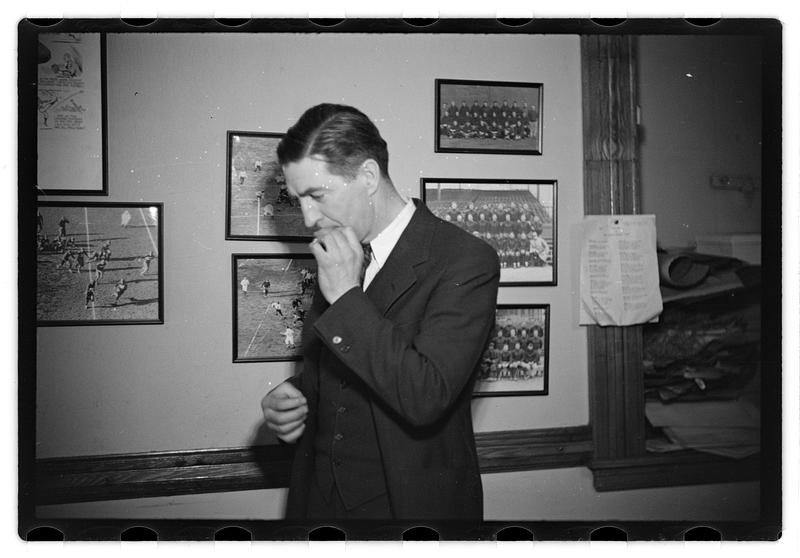 Casey, Eddie, coach, pro football