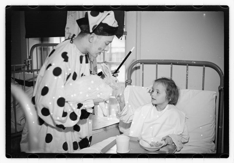 Harry W. Syer magician at Children's Hospital