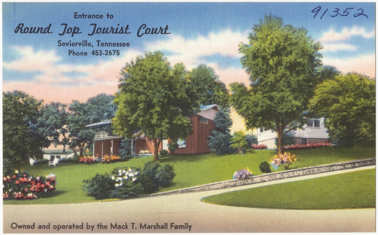 Entrance to Round Top Tourist Court, Sevierville, Tennessee