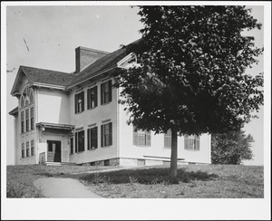 Eliot School, Central Avenue