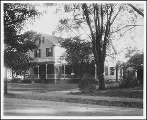 Edgar Bowers House, Great Plain Avenue