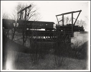 Bridge & locomotive