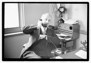Dr. Willinsky, Charles F., Director, Beth Israel Hospital, Brookline Ave.